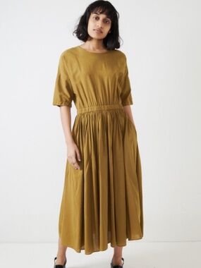 Black Crane — "Pleated Dress" Olive Maxi Dress